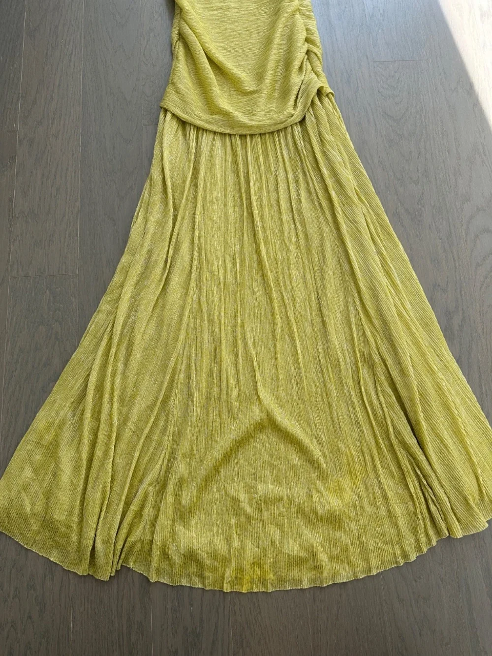 Sabina Musayev Nolan Gown Maxi Dress Metallic Lime Yellow - Medium - Picture 5 of 10